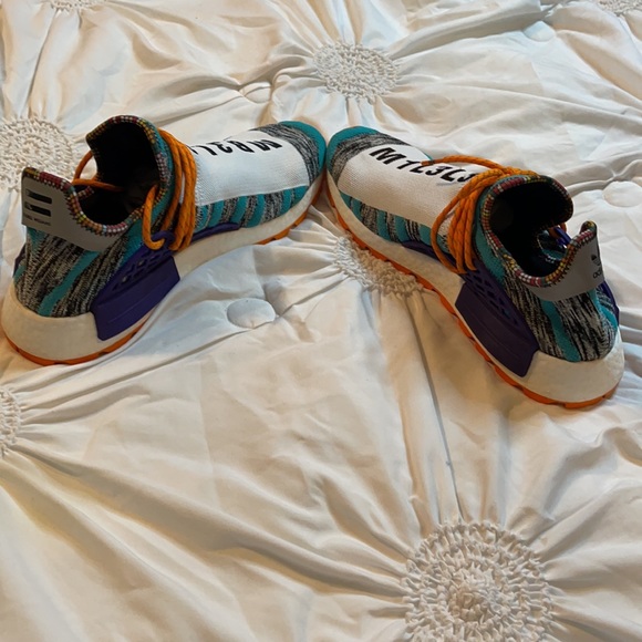 Adidas - Picture 5 of 6